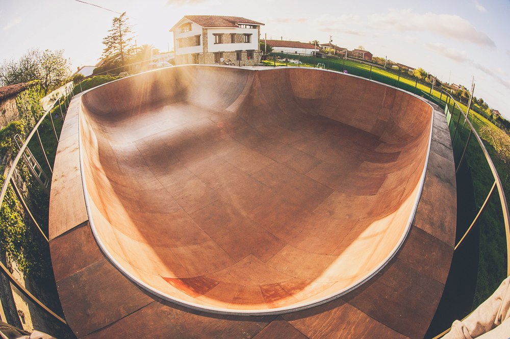 AK-55 Skateboarding Skatepark