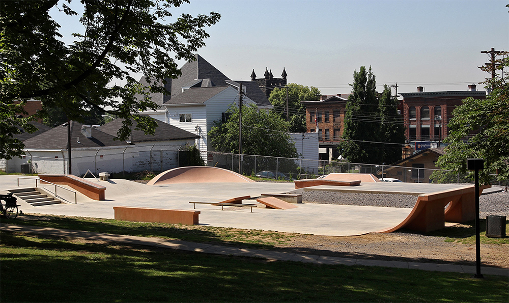 Bayne Park Skate Plaza