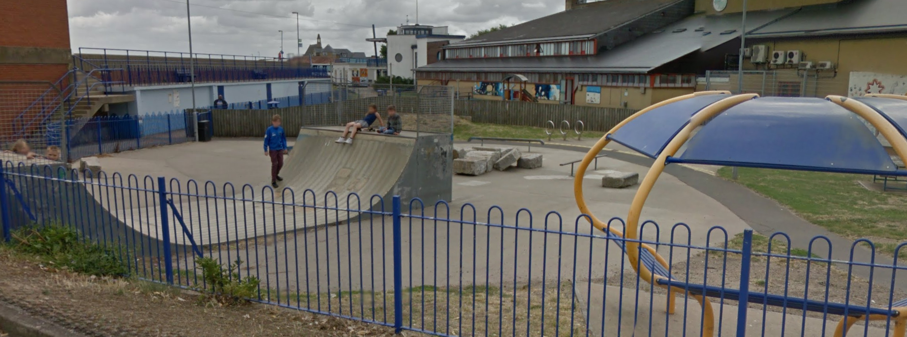 Beachfields Youth Park Skatepark