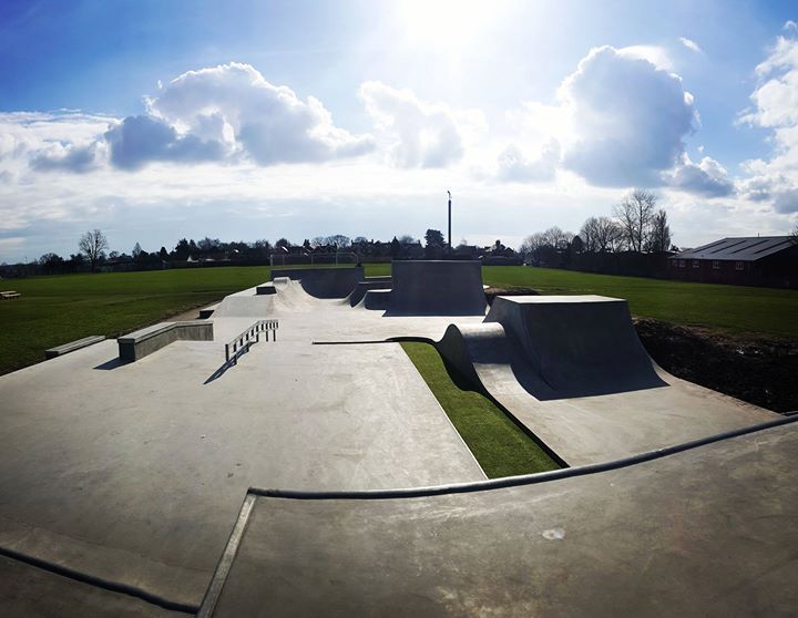 Carvers Receration Ground Skatepark - Ringwood