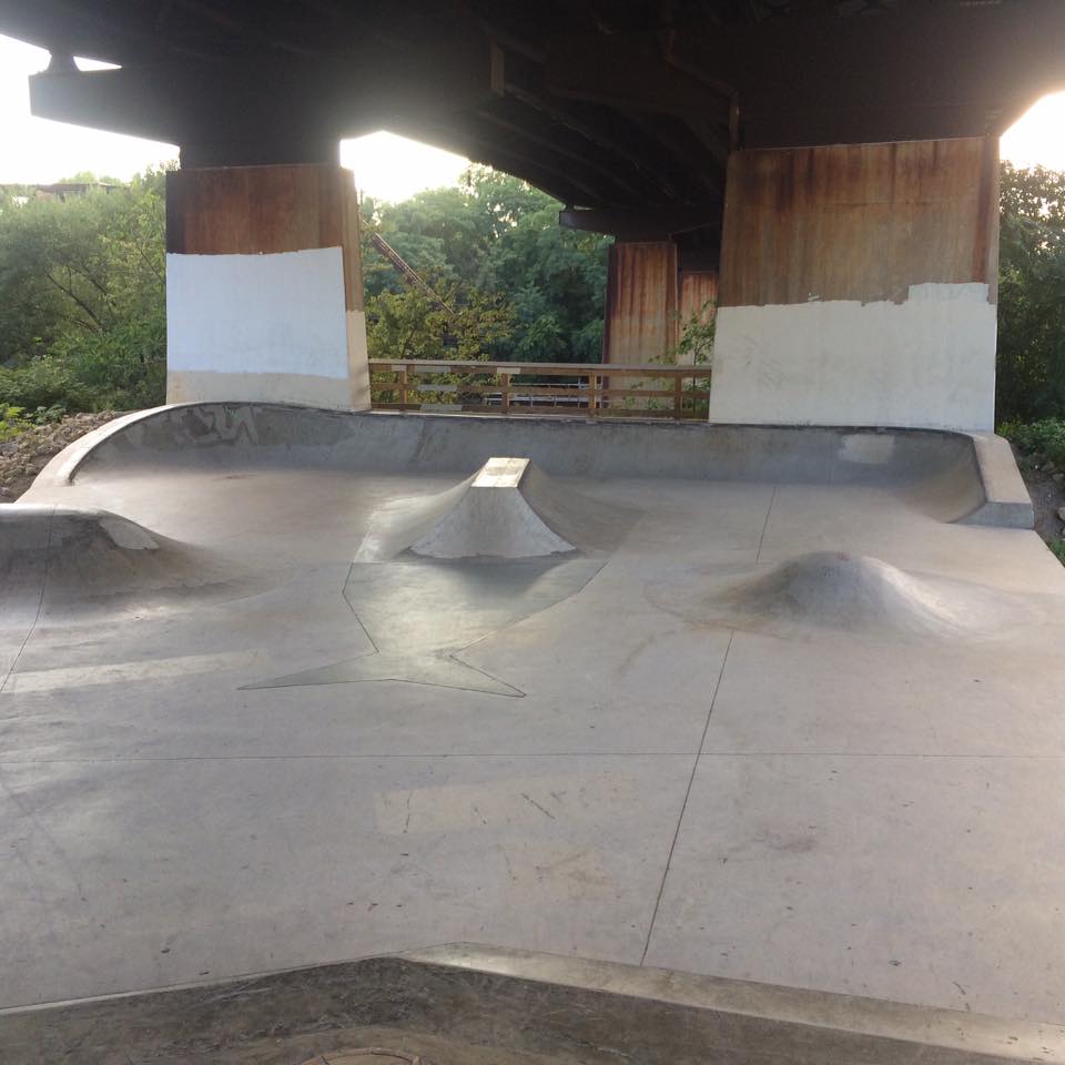 Grays Ferry Cresent Park