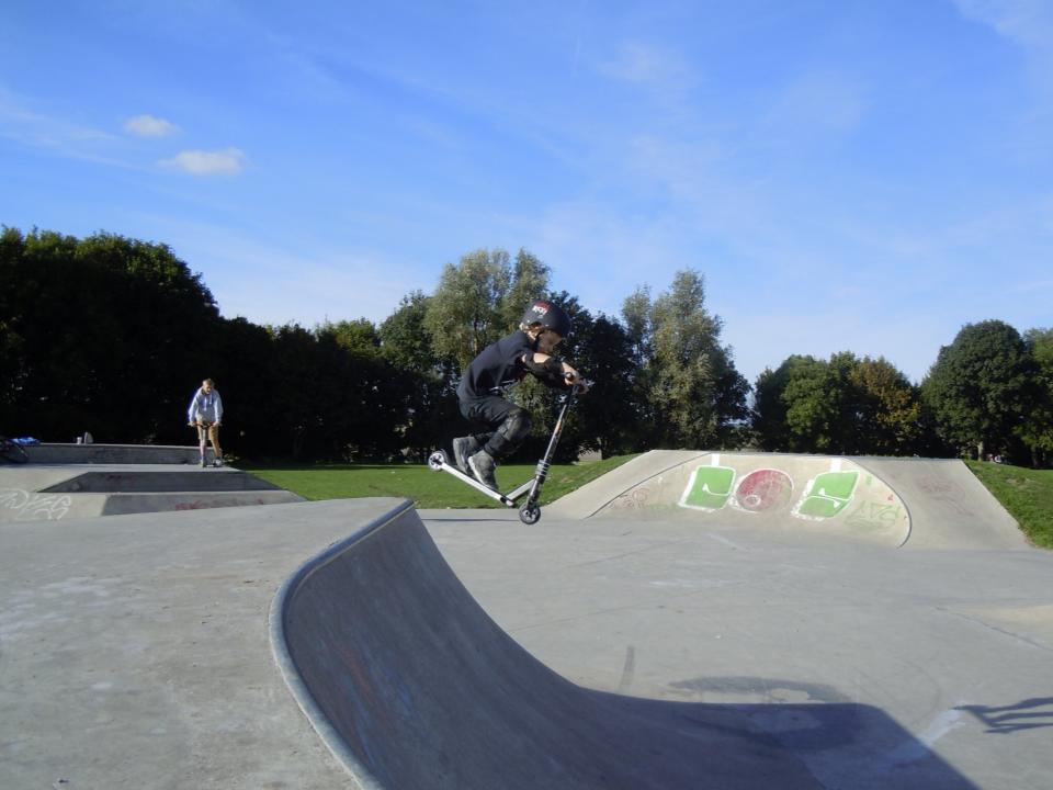 Houghton Regis Skatepark