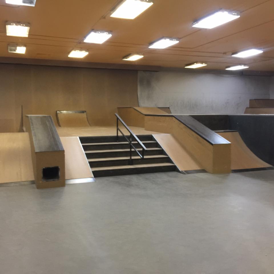 Incline Indoor Skatepark