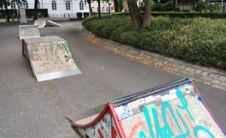 Karlsplatz Skatepark