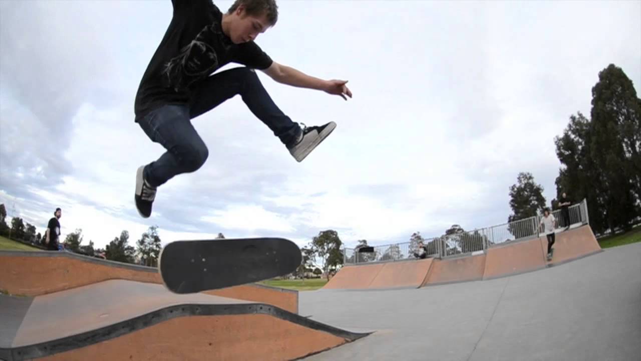Narre Warren Skatepark