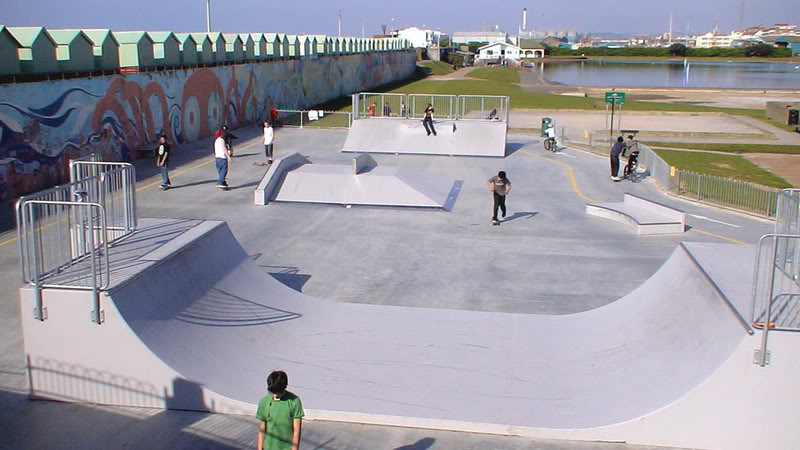Ocean Sports Board Riders Shop Skatepark