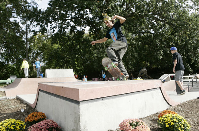 Paris Ontario Skatepark (OPTIMIST)