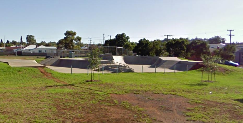 Parkes Skatepark