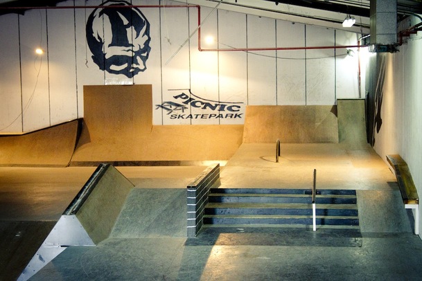 Picnic Indoor Skatepark