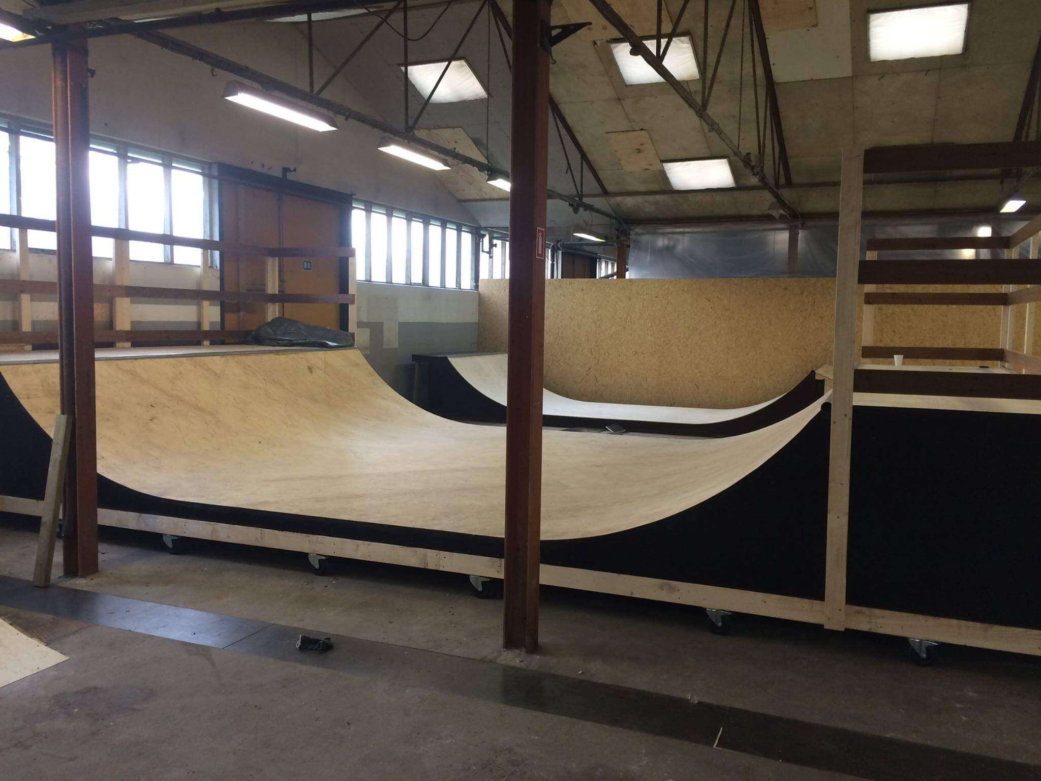 Polymeren skatepark