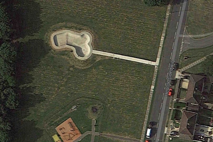 Porthcawl Bowl Skatepark