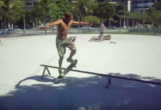 Praça Dos Namorados Skatepark