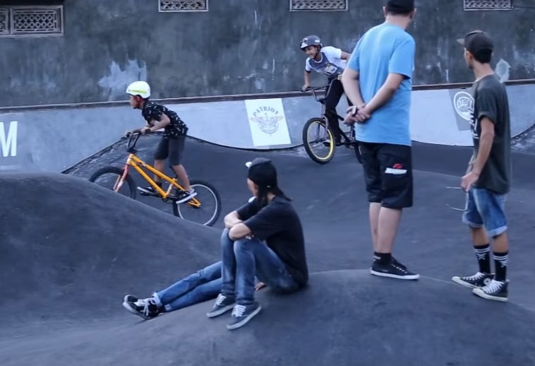 Race Amplitude Skatepark