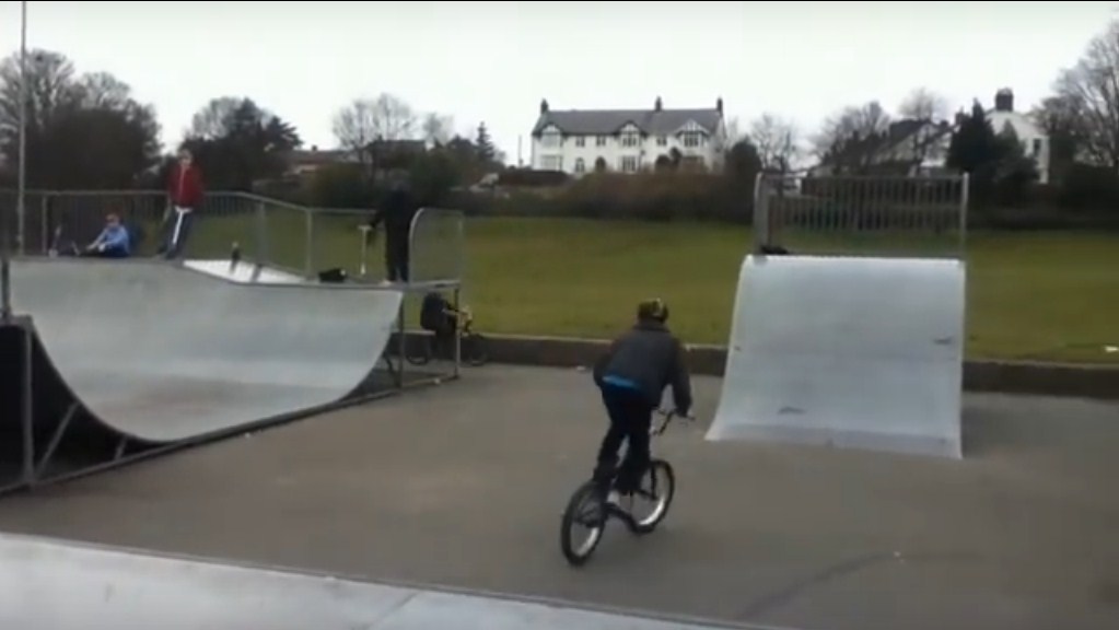 Rhosddu Skatepark