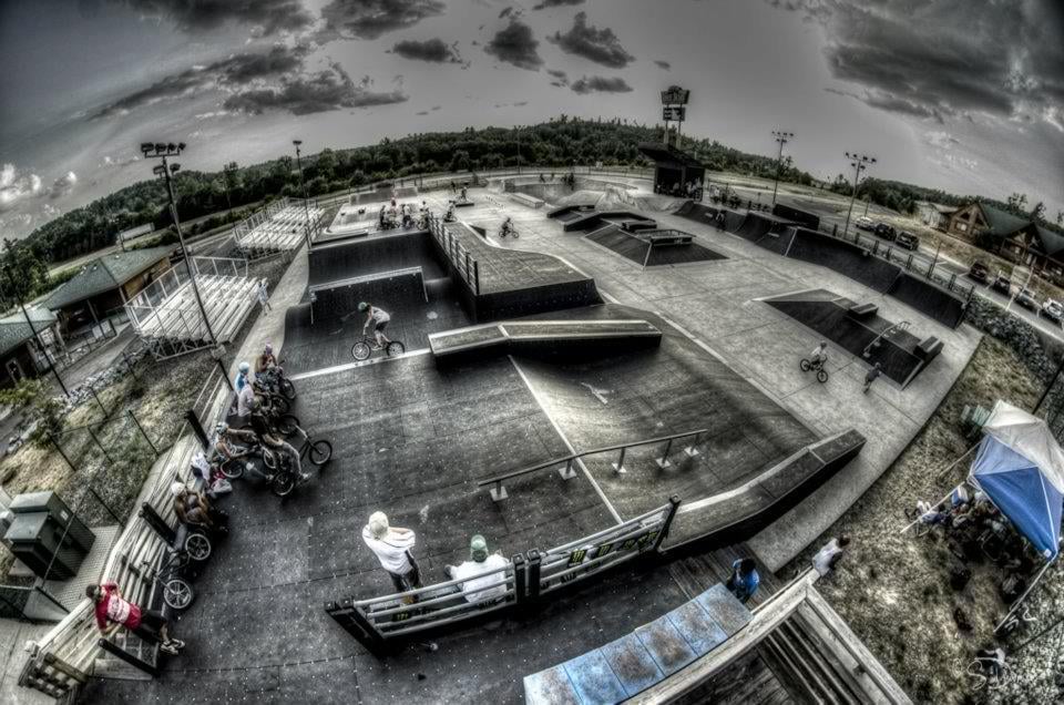 The Neighborhood Skatepark