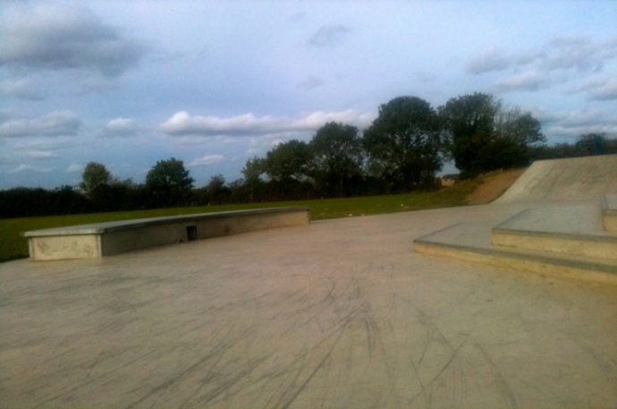 West Bletchley Skate Plaza Skatepark